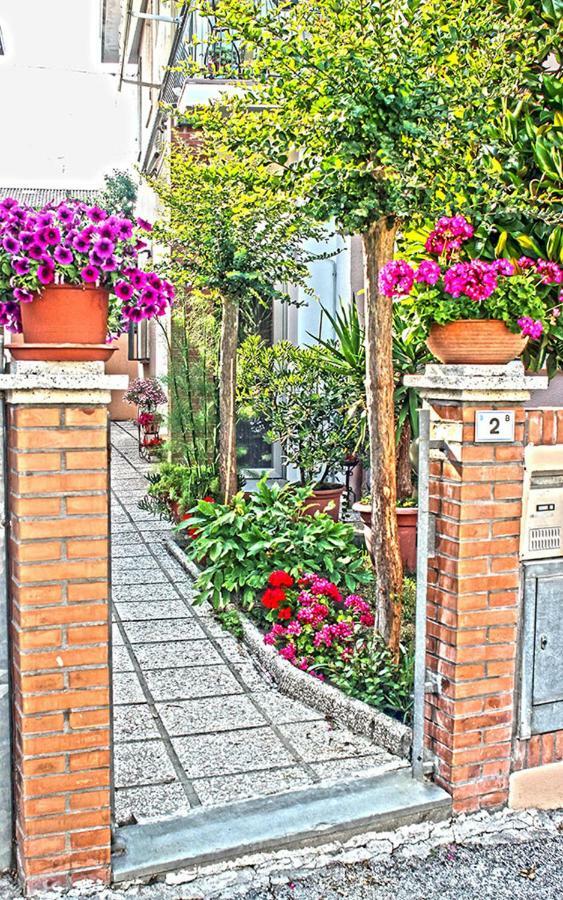 Casarava Sul Parco 3 Camere 2 Bagni Риччоне Экстерьер фото